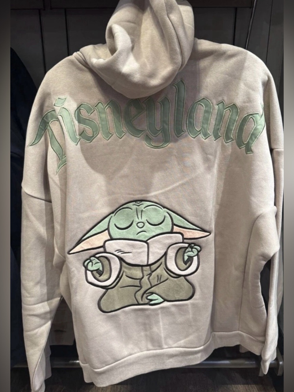 M - NWT Disneyland Star Wars Baby Yoda Grogu Zip Up Hoodie 2026 Disney Parks